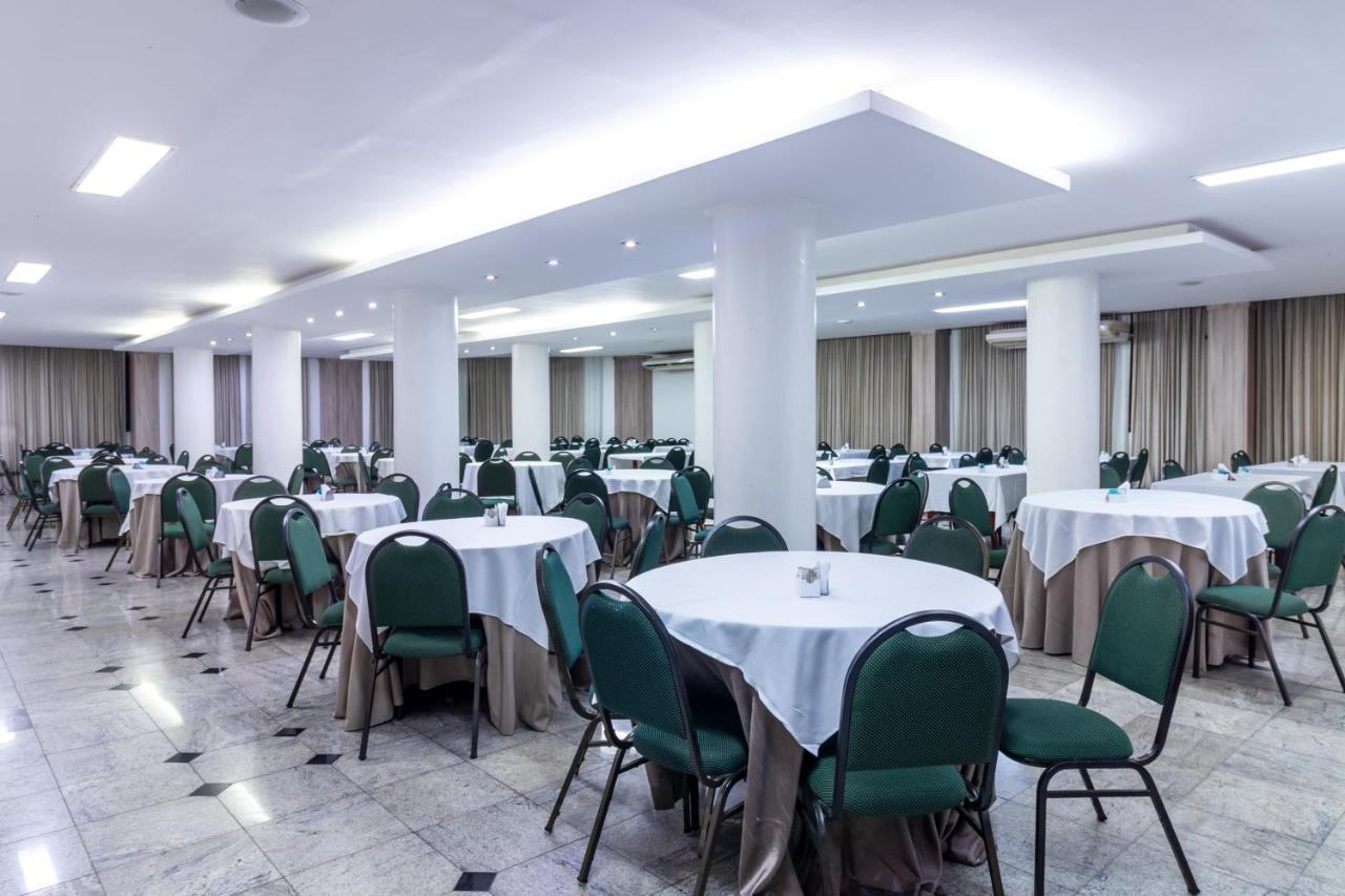 Umuarama Plaza Hotel By Castelo Itaipava Гояния Экстерьер фото