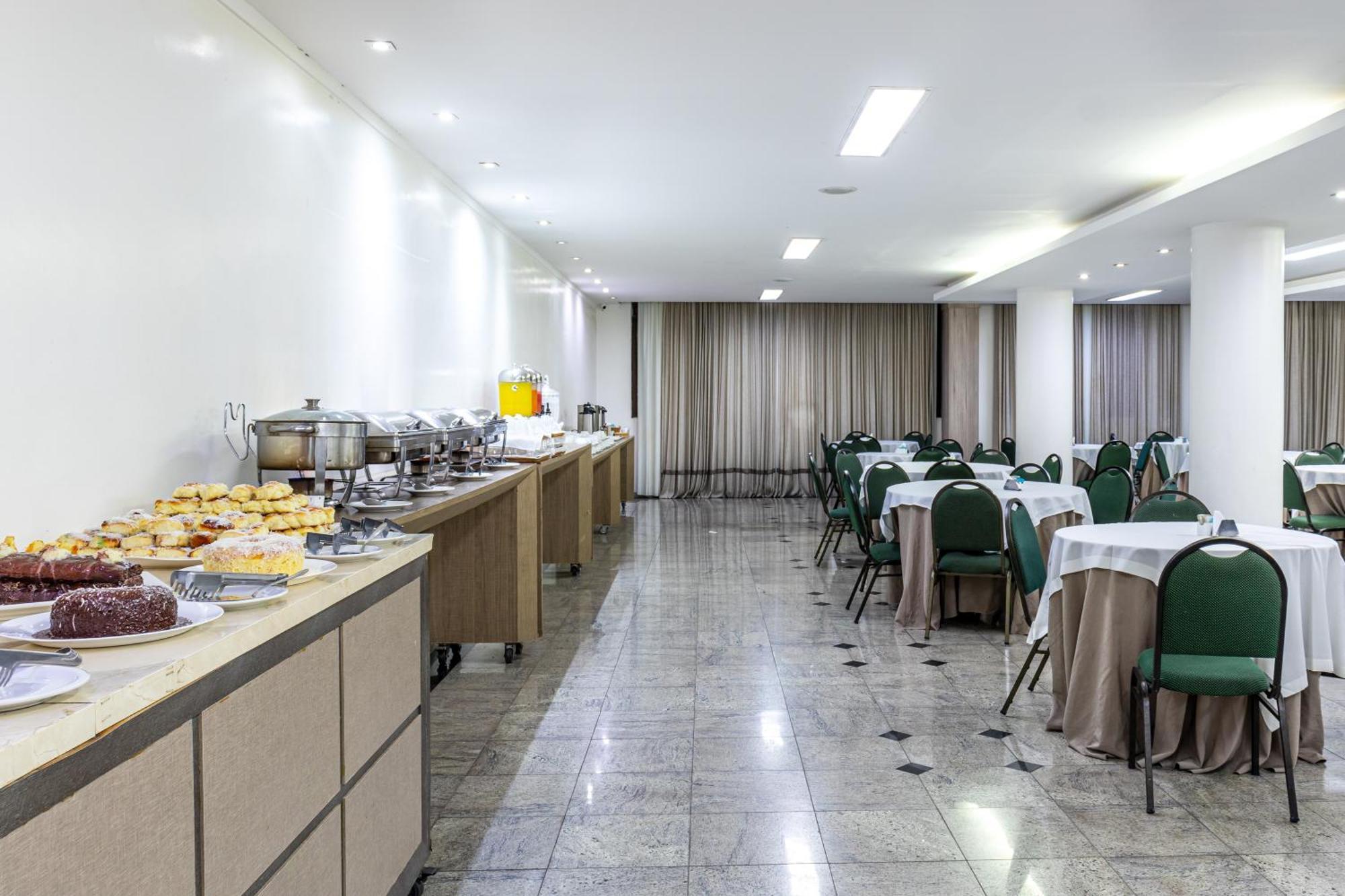 Umuarama Plaza Hotel By Castelo Itaipava Гояния Экстерьер фото