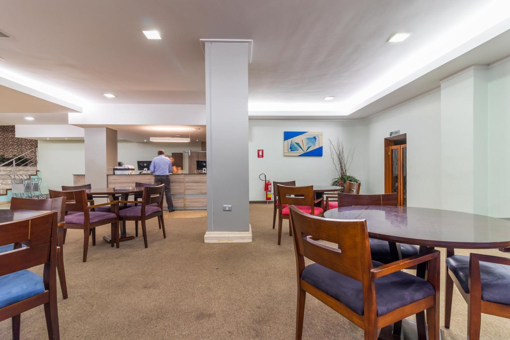Umuarama Plaza Hotel By Castelo Itaipava Гояния Экстерьер фото